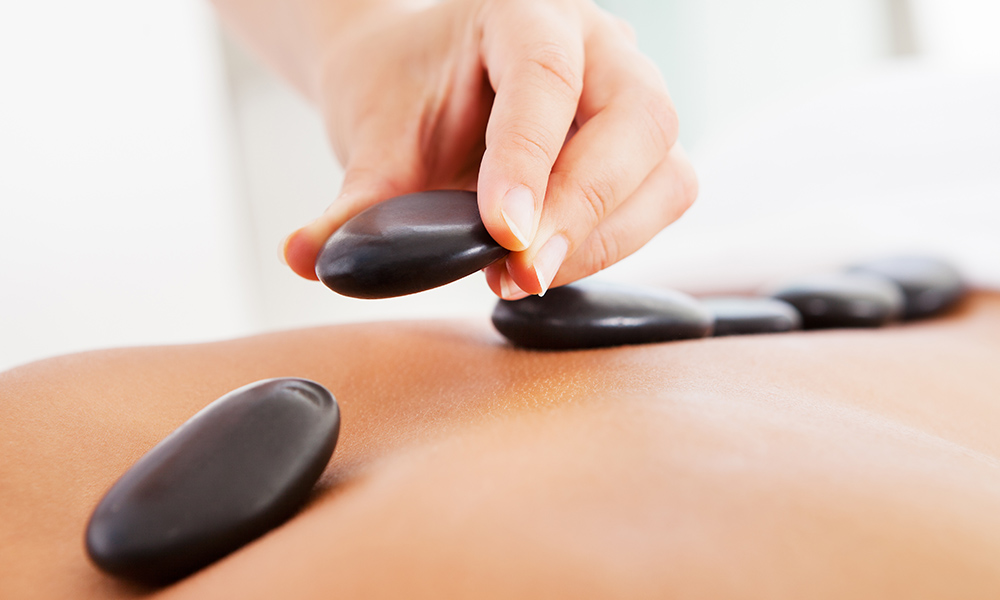 Hot stone massage in Abu Dhabi Hot stone massage in Abu Dhabi